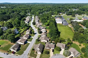 43 Summerdale Dr, Taylors, SC 29687 - Photo 40