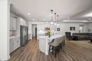 200 Chippy Rd, Greer, SC 29650 - Photo 8