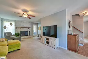 104 Margo Dr, Spartanburg, SC 29301 - Photo 4