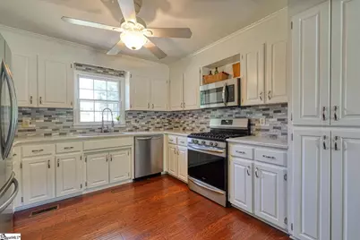 104 Margo Drive, Spartanburg, SC 29301 - Photo 8