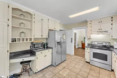 206 W Farley Avenue, Laurens, SC 29360 - Photo 14