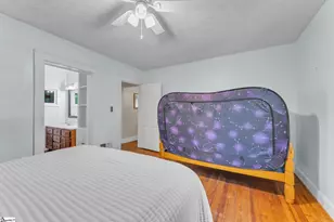 206 W Farley Ave, Laurens, SC 29360 - Photo 8