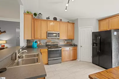 513 Millervale Road, Greer, SC 29650 - Photo 8