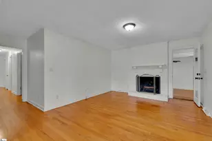 4954 Vineyard Ln, Greenville, SC 29615 - Photo 6