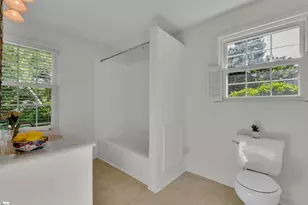 4954 Vineyard Ln, Greenville, SC 29615 - Photo 10