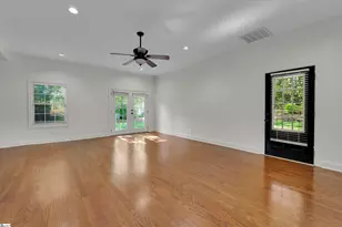 4954 Vineyard Ln, Greenville, SC 29615 - Photo 8