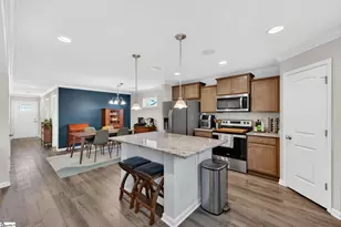 10 Steeds Gln Rd, Piedmont, SC 29673 - Photo 6