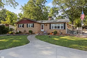 111 Forestdale Dr, Taylors, SC 29687 - Photo 1