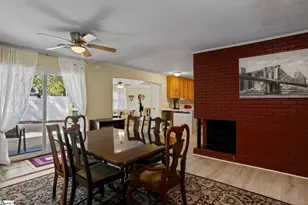 111 Forestdale Dr, Taylors, SC 29687 - Photo 10