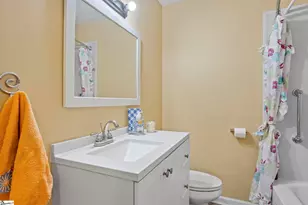 111 Forestdale Dr, Taylors, SC 29687 - Photo 22