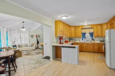 111 Forestdale Drive, Taylors, SC 29687 - Photo 12