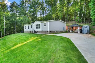 340 Cedar Falls Rd, Fountain Inn, SC 29644 - Photo 2