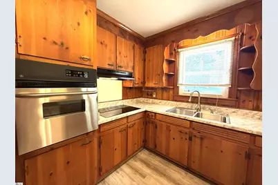 13 Lynhurst Drive, Greenville, SC 29611 - Photo 6
