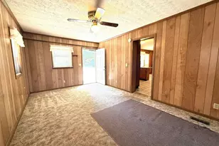 13 Lynhurst Dr, Greenville, SC 29611 - Photo 8