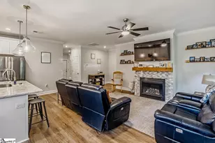 136 Shadecrest Dr, Mauldin, SC 29662 - Photo 4