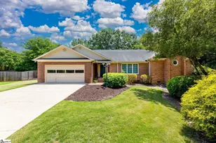 208 Yellow Poplar Ct, Simpsonville, SC 29681 - Photo 1