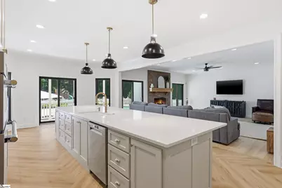 301 S Bennetts Bridge Road, Greer, SC 29651 - Photo 8