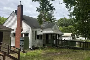 134 E Wilburn Ave, Greenville, SC 29611 - Photo 2