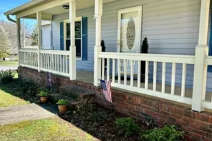 901 Tripp St, Williamston, SC 29697 - Photo 4