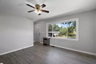 105 Abbotsford Dr, Simpsonville, SC 29681 - Photo 8