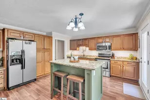 2803 Woodridge Dr, Anderson, SC 29621 - Photo 6