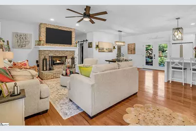 6 Phillips Drive, Travelers Rest, SC 29690 - Photo 8