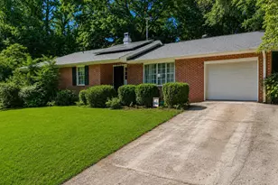 4 Merry Dale Ln, Greenville, SC 29617 - Photo 2