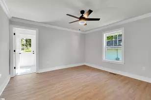 110 McDade St, Greenville, SC 29611 - Photo 8