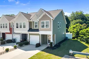 423 Hague Dr, Duncan, SC 29334 - Photo 2