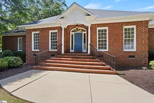 4 Torrey Pine Ct, Spartanburg, SC 29306 - Photo 2