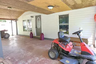 251 Crenshaw Rd, Cowpens, SC 29330 - Photo 6
