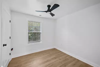 106 N 3rd Street, Easley, SC 29640 - Photo 18
