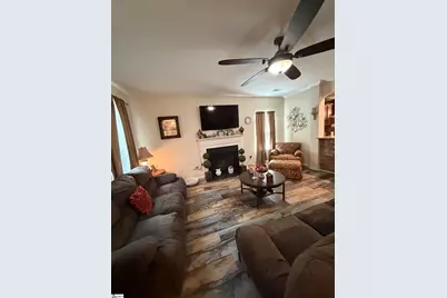 267 Castleton Circle, Boiling Springs, SC 29316 - Photo 2