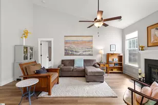 325 Kelby St, Travelers Rest, SC 29690 - Photo 16