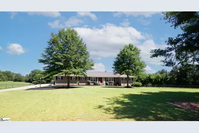 230 Jenkins Circle, Townville, SC 29689 - Photo 6