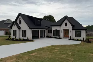1004 Winmar Dr, Anderson, SC 29621 - Photo 2