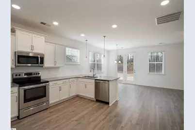 27 Thorne Street, Fountain Inn, SC 29644 - Photo 6
