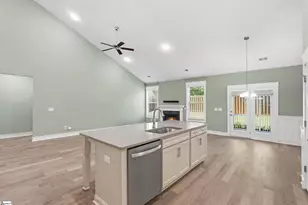 2 Ravencrest Ct, Simpsonville, SC 29680 - Photo 10