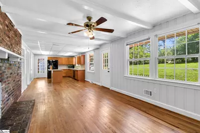 2821 Poinsett Highway, Greenville, SC 29609 - Photo 10