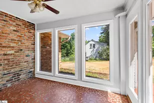 2821 Poinsett Hwy, Greenville, SC 29609 - Photo 32