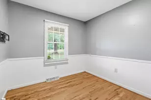 102 Fernwood Dr, Easley, SC 29640 - Photo 6