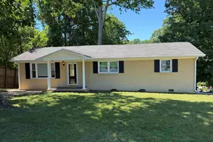 131 A Oak Hill Dr, Greenville, SC 29617 - Photo 1