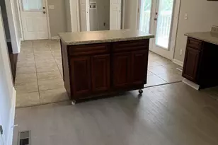 131 A Oak Hill Dr, Greenville, SC 29617 - Photo 22