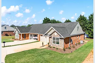 413 Amelia Springs Lane, Moore, SC 29369 - Photo 2