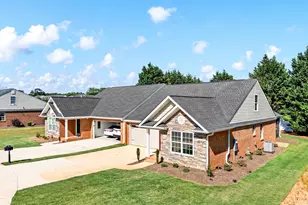 413 Amelia Springs Ln, Moore, SC 29369 - Photo 2