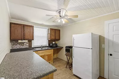 532 Gentry Memorial Highway, Easley, SC 29640 - Photo 8