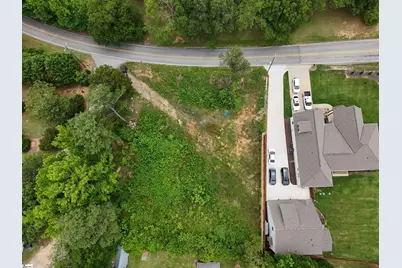 136 McCall Road, Simpsonville, SC 29680 - Photo 2