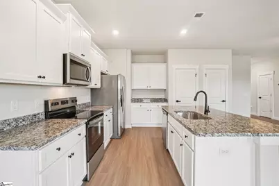 1216 Crested Iris Street, Moore, SC 29369 - Photo 6