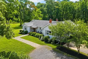 39 Stallings Rd, Greenville, SC 29611 - Photo 1