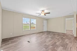 1649 Beaverdam Creek Rd, Gray Court, SC 29645 - Photo 4